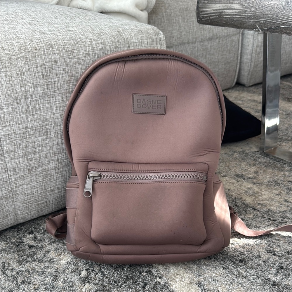 Dagne Dover medium pink dune Dakota Backpack